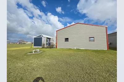 301 Tarpon Drive, Palacios, TX 77465 - Photo 13