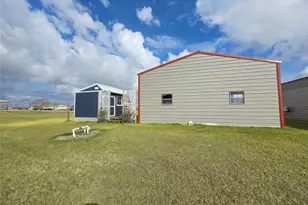 301 Tarpon Dr, Palacios, TX 77465 - Photo 13