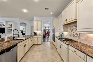 31025 Sunfall Trail Ln, Spring, TX 77386 - Photo 13