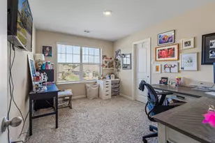 1037 McDonald Dr, Crowley, TX 76036 - Photo 27