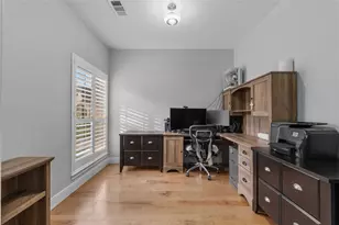 816 Sherwood Forest Dr, Dickinson, TX 77539 - Photo 11