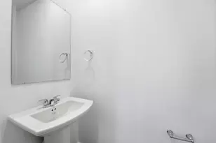 963 Mansfield St, Houston, TX 77091 - Photo 9