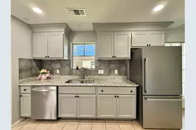 8906 Leader Street, Houston, TX 77036 - Photo 5