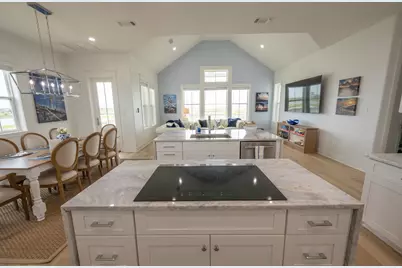 18414 Indian Beach Ct, Galveston, TX 77554 - Photo 5