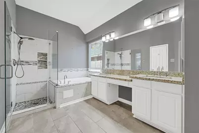4902 Bellmead Drive, Missouri City, TX 77459 - Photo 13