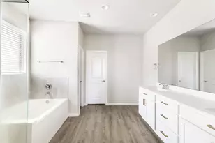 18215 Bayonne Channel Ct, Houston, TX 77044 - Photo 17