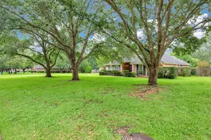 114 Southern Trace, Lufkin, TX 75901 - Photo 5