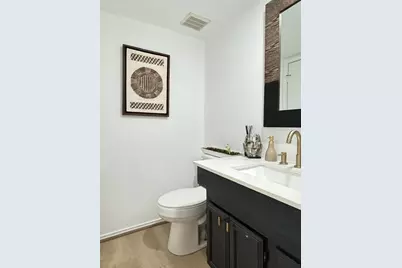 11711 Memorial Drive #251, Houston, TX 77024 - Photo 7