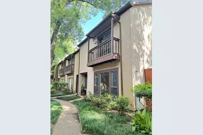 11711 Memorial Drive #251, Houston, TX 77024 - Photo 13