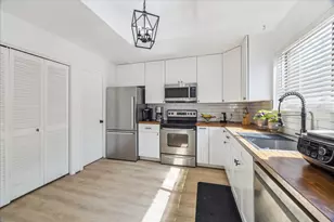 11711 Memorial Dr, Houston, TX 77024 - Photo 1