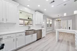 457 Corridor Way, Stafford, TX 77477 - Photo 9