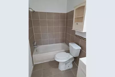 15906 Willbriar Lane, Houston, TX 77489 - Photo 11