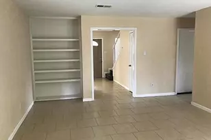 10014 Autumn Harvest Dr, Houston, TX 77064 - Photo 3