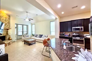 6181 Bridgewater Ln, League City, TX 77573 - Photo 9