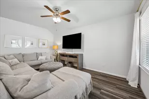 2636 Bellwick Cyn Ct, Pearland, TX 77089 - Photo 13