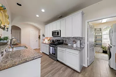 1927 Lavender Field Drive, Sugar Land, TX 77479 - Photo 11