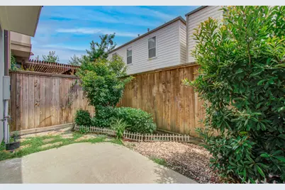 11023 Acorn Falls Drive, Houston, TX 77043 - Photo 27