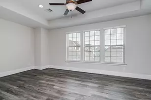 11023 Acorn Falls Dr, Houston, TX 77043 - Photo 21