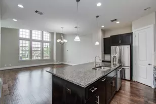 11023 Acorn Falls Dr, Houston, TX 77043 - Photo 13