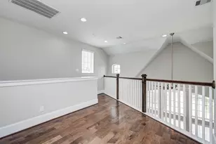 11023 Acorn Falls Dr, Houston, TX 77043 - Photo 19