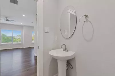 603 Link Road #H, Houston, TX 77009 - Photo 25