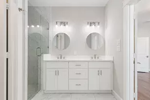 603 Link Rd, Houston, TX 77009 - Photo 11
