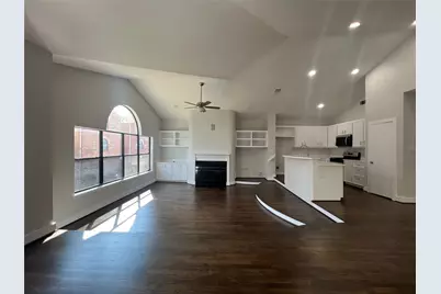 9810 Abigail Grace Court, Houston, TX 77025 - Photo 3