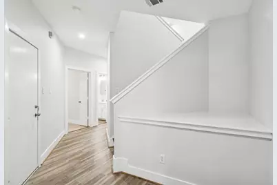9810 Abigail Grace Court, Houston, TX 77025 - Photo 3