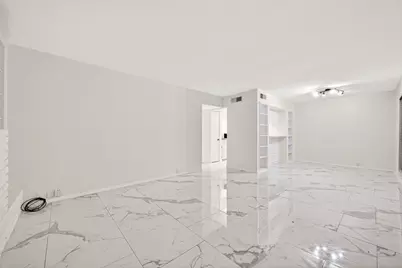 2201 Fountain View Drive #54, Houston, TX 77057 - Photo 9