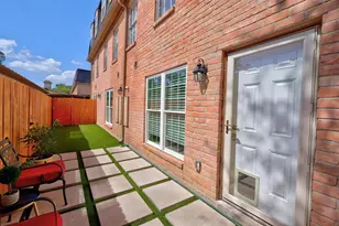 355 N Post Oak Ln, Houston, TX 77024 - Photo 35