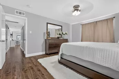 355 N Post Oak Lane #642, Houston, TX 77024 - Photo 23