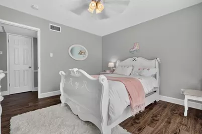 355 N Post Oak Lane #642, Houston, TX 77024 - Photo 25