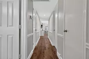 355 N Post Oak Ln, Houston, TX 77024 - Photo 33