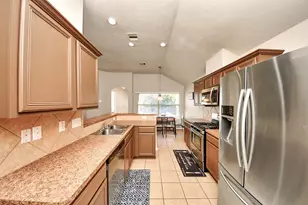 13342 Southpoint Ln, Houston, TX 77034 - Photo 11