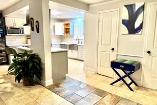 6744 Lawndale St, Houston, TX 77023 - Photo 3