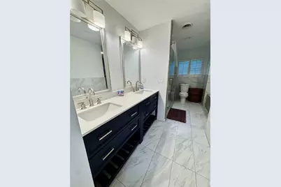 6744 Lawndale Street #2, Houston, TX 77023 - Photo 11