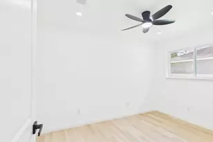 2002 Jones St, Rosenberg, TX 77471 - Photo 13