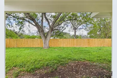 2002 Jones Street, Rosenberg, TX 77471 - Photo 27