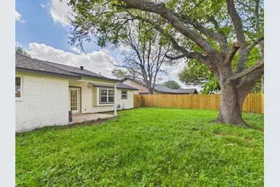 2002 Jones Street, Rosenberg, TX 77471 - Photo 29