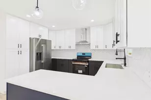 2002 Jones St, Rosenberg, TX 77471 - Photo 23