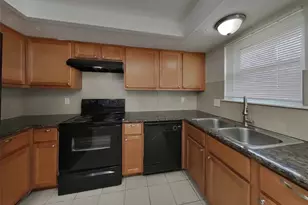 8510 Sorrel Dr, Houston, TX 77064 - Photo 5