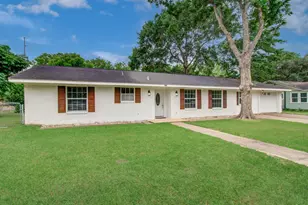 1722 Front St, Columbus, TX 78934 - Photo 41