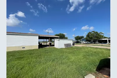 711 Fm 360 Road, Beasley, TX 77417 - Photo 21