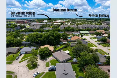 8419 Avington Road, La Porte, TX 77571 - Photo 39