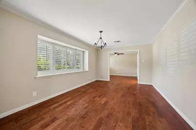 1659 Imperial Crown Drive, Houston, TX 77043 - Photo 17