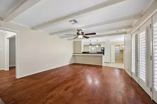 1659 Imperial Crown Dr, Houston, TX 77043 - Photo 11