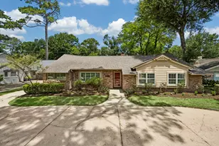 1659 Imperial Crown Dr, Houston, TX 77043 - Photo 1