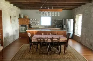 118 Danos Dr, Fredericksburg, TX 78624 - Photo 5