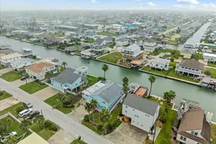 3719 Brewster Key, Galveston, TX 77554 - Photo 37
