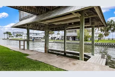 3719 Brewster Key, Galveston, TX 77554 - Photo 7